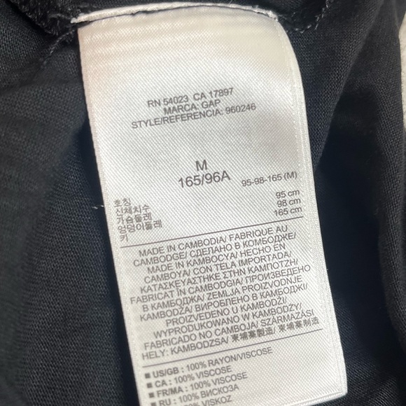 GAP Black Dress Size Medium NWT - Picture 4 of 4